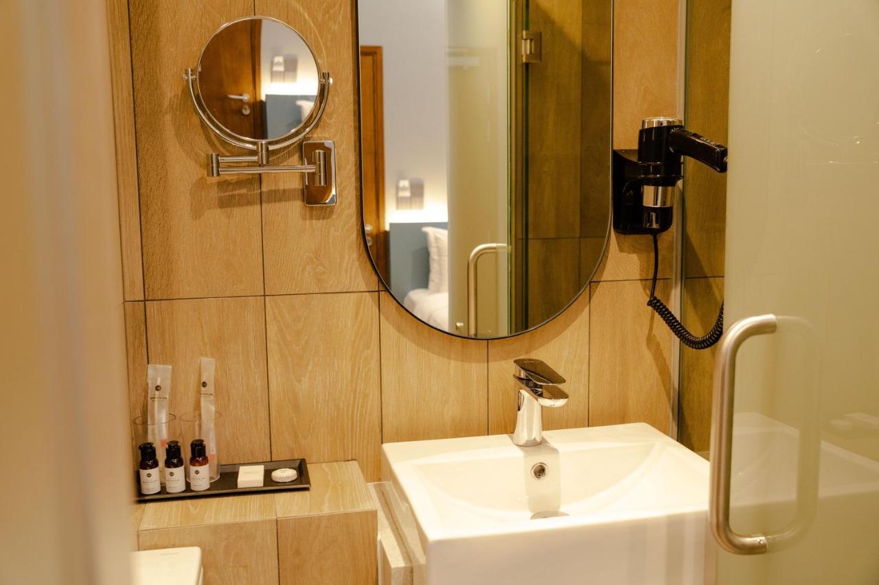 Hotel Bencoolen At Hong Kong Street Singapour Extérieur photo